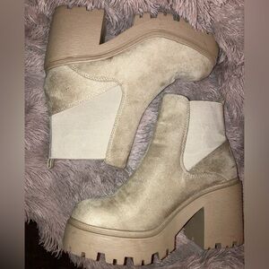 Soda Women's Faux Suede Chelsea Platform Block Heel Ankle Bootie